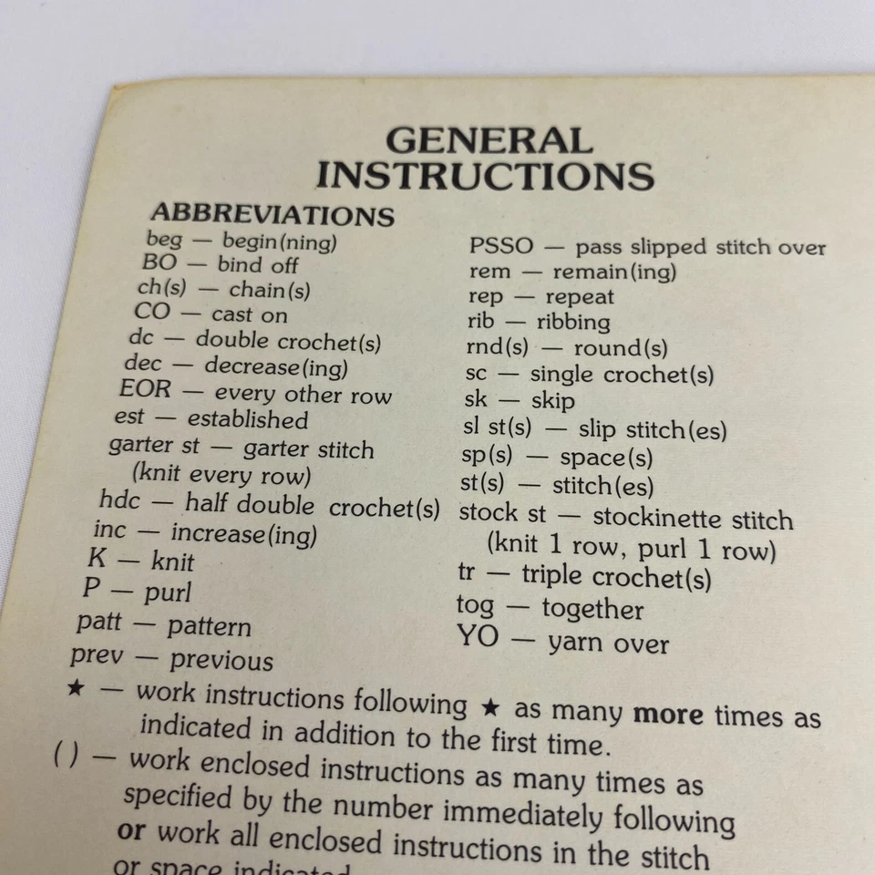 Great Gifts To Knit And Crochet (Leisure Arts Leaflet 192) - 13 Designs - 1981 - Image 3 of 4