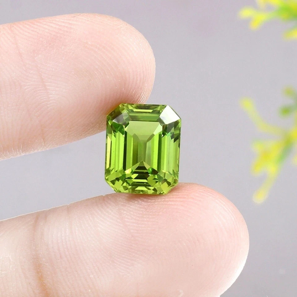 Stunning Green Peridot Emerald Cut 6-8 Ct Natural Loose EGL Certified Gemstone - Image 3 of 4