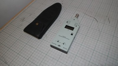 Bruel & Kjaer B&K Precision Integrating Sound Level Meter Type 2222
