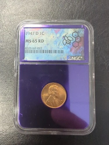 1947-D 1C Lincoln Wheat Cent NGC MS65 RD  Traderbea Purple Core Holder
