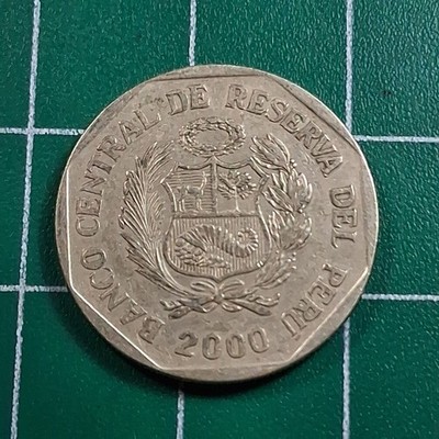 2000 Peru National Coat of Arms / Wreath 1 Un Nuevo Sol Currency Coin