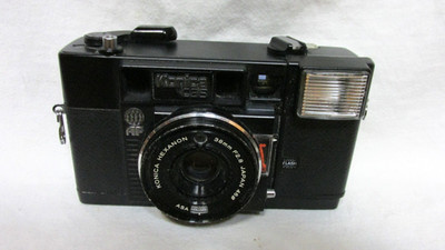 Vintage Konica C35 AF 38mm f2.8 Auto Focus 35mm Point & Shoot Camera FOR DISPLA