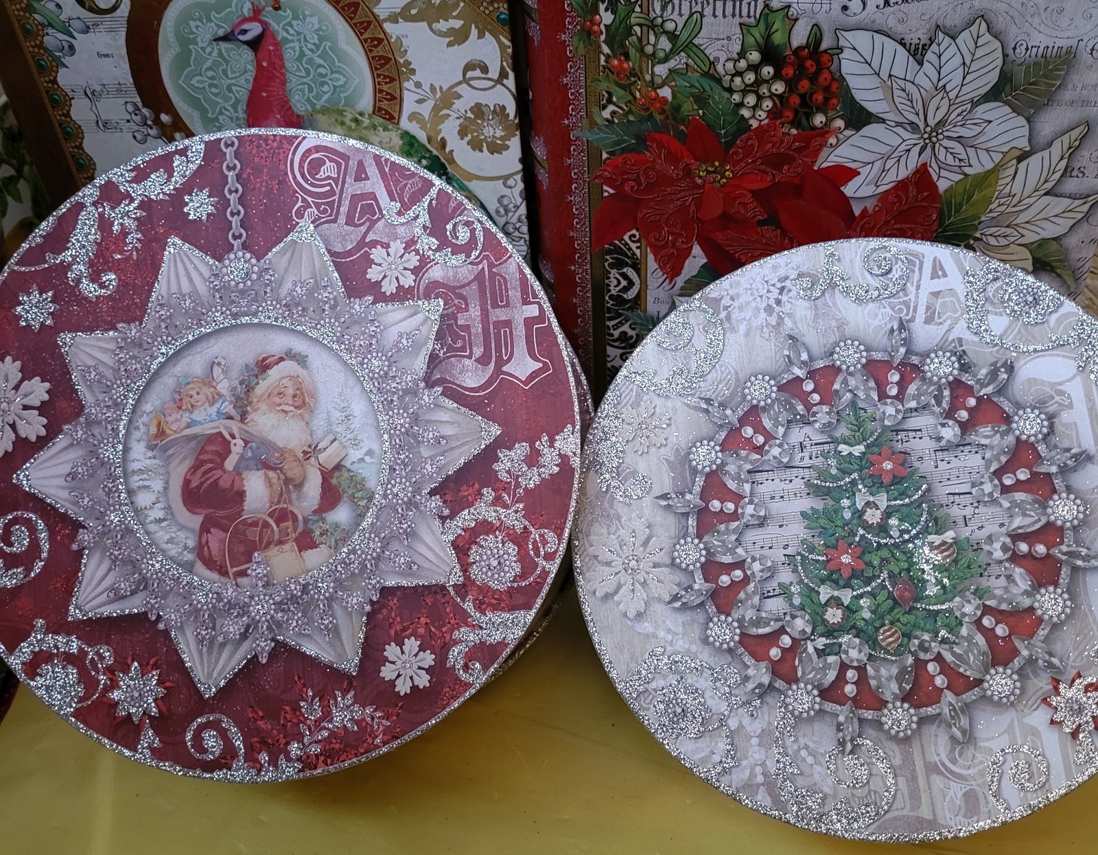 NEW 2pc SET Punch Studio CHRISTMAS SANTA STACKING GLITTER Decorative Gift Boxes