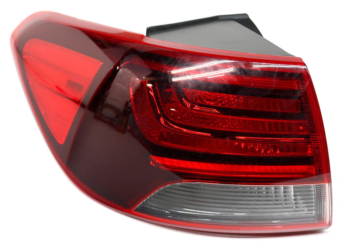 OEM Left Driver Side Halogen Tail Lamp For KIA Sorento 92401