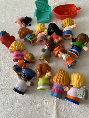 Fisher-Price Lot de 15 Personnes Assortiment Personnages Perroquet Cochons Chaise Bateau - Photo 11/12