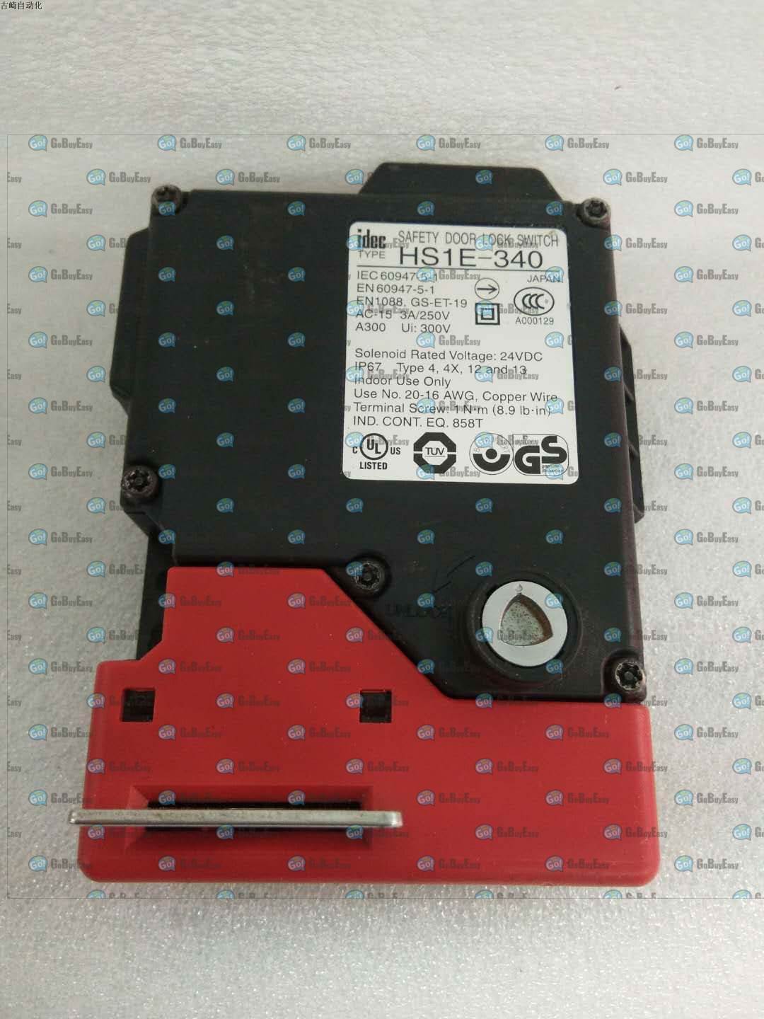 1PCS Used   HS1E-340 safety switch #A6-4
