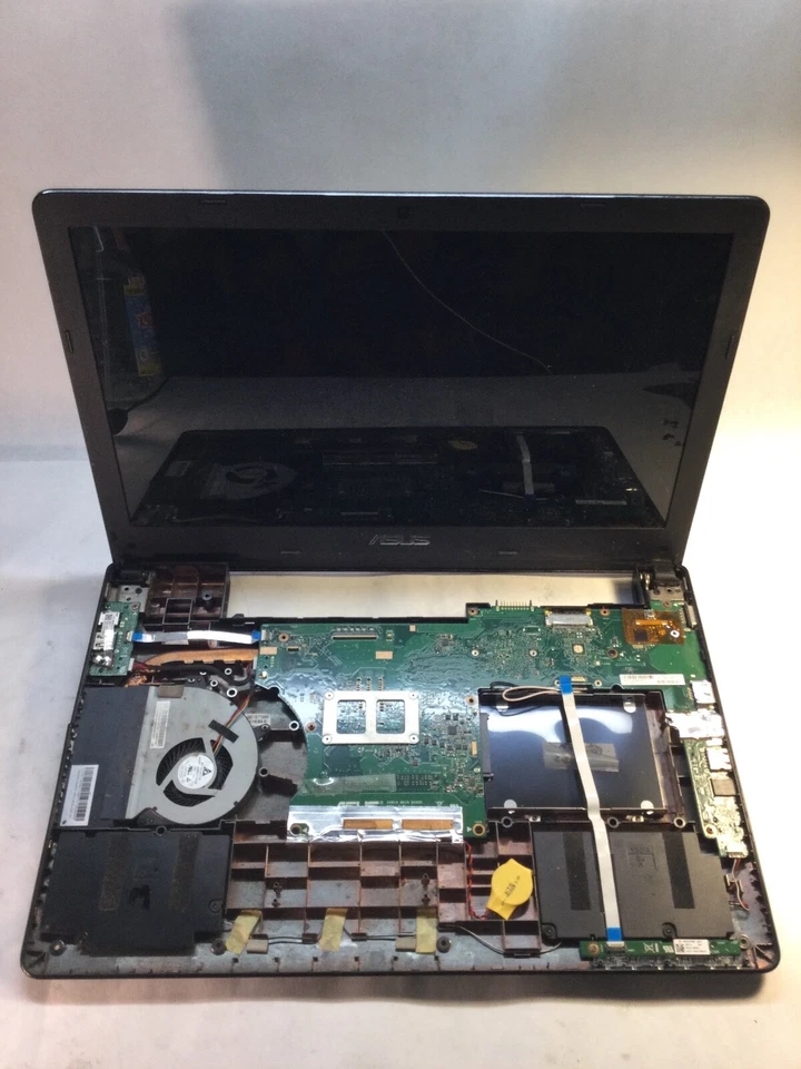 ASUS X501A 15" Laptop Intel Core i3 2nd Gen. -BOOTS/BAD DISPLAY -MZ - Image 2 of 4