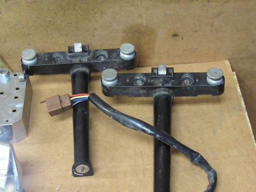 1986 Kawasaki Voyager ZN1300 Ignition Key Set Locks  Storage Locks - Picture 11 of 21