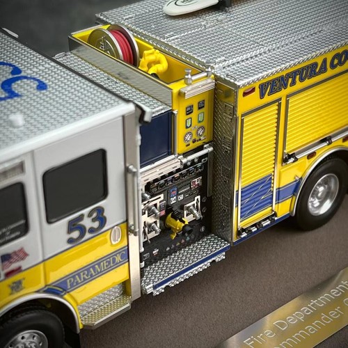 Fire Replicas 1/50 Ventura County 2021 Rosenbauer Commander Pumper Engine 53 - Picture 6 of 12