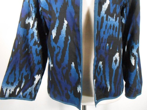 Beautiful Women's Size 2 Chico's Blue Spotted Design LS Blazer Wrap Jacket - 第 3/5 張圖片