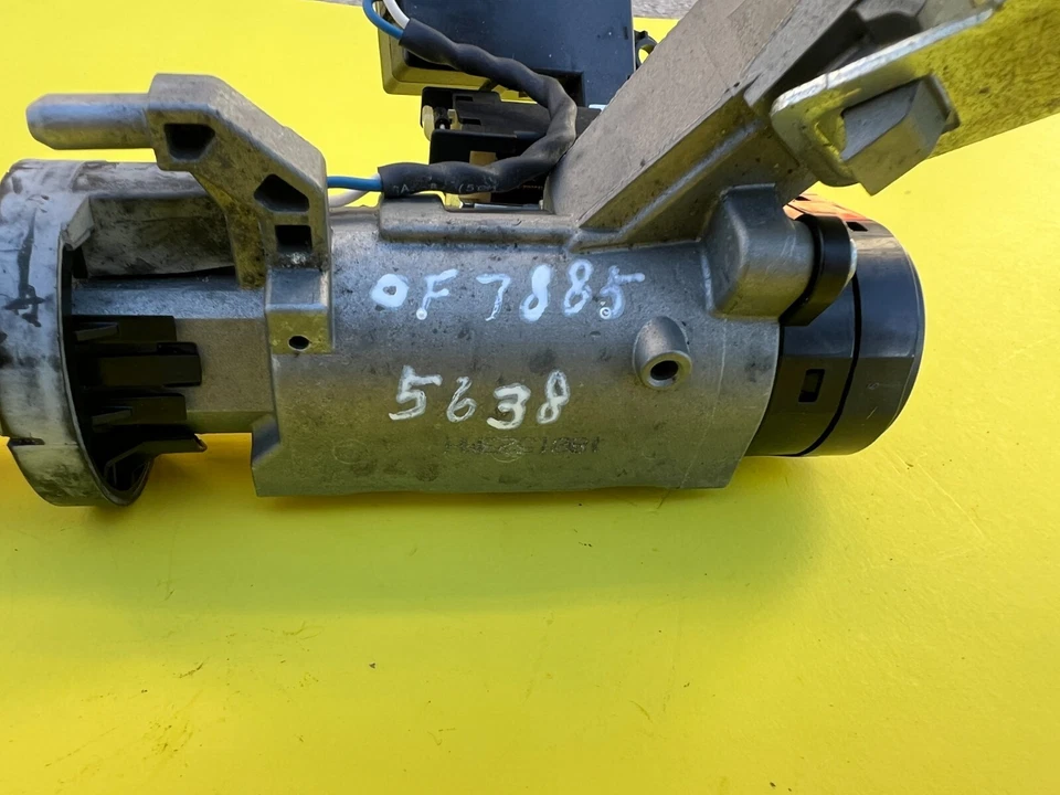 Chevrolet Cruze Limited 2016 bloqueo de encendido con llave e inmovilizador OEM 13504286 Foto 2 de 4