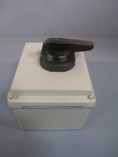 NVENT/HOFFMAN INDUSTRIAL PANEL ENCLOSURE w/ SWITCH BLOCK A865JFGR