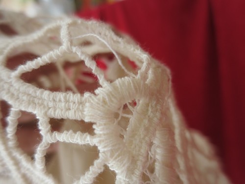 ROZ & ALI blouse top size S Ivory Crochet Lace overlay type floral abstract - 第 5/5 張圖片