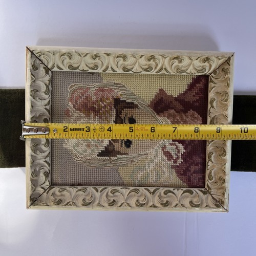VTG 1957 Ladies Needlepoint Portraits 9.5”x7.5" Set x2 Framed Velvet Hanger MCM - Picture 9 of 13