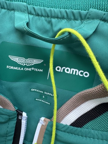 Giacca Bomber Boss Aston Martin F1 Aramco Team 2025 Verde — Small - Foto 3 di 6