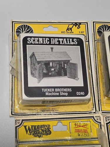 Woodland Scenics Lot of 4 Scenic Details D-240 D-223 D-224 D-222 Open Boxes - Picture 2 of 13