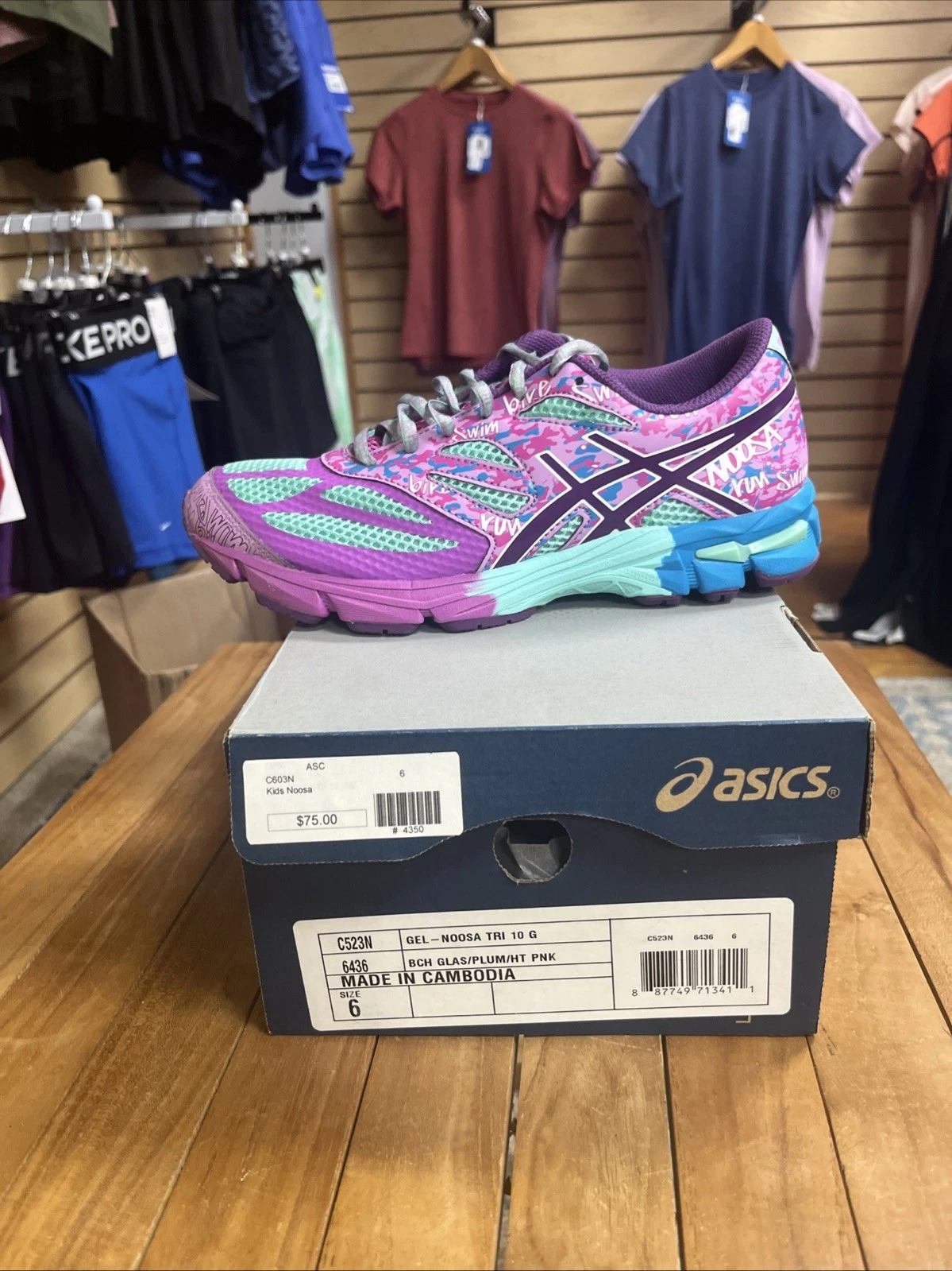 ASICS Gel Noosa Tri 10 GS   Kids Size 6   Beach Glass Plum Hot Pink