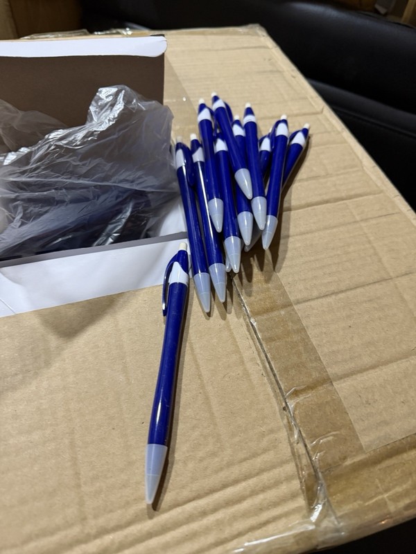 1000 Retractable Ballpoint Pens Bulk Lot, Blue & White Click Pens, MPN 11177BLU