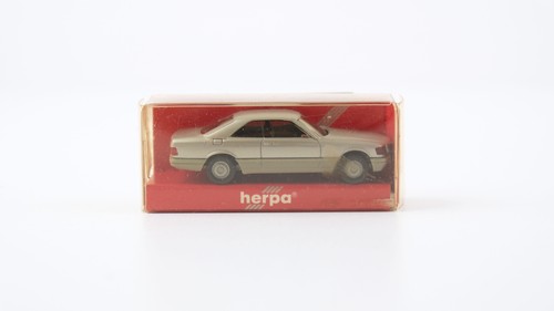 Herpa H0 3087 Mercedes-Benz 560 SEC plata metalizada | Zustand: Gebraucht