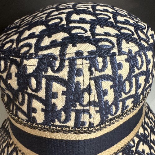 Cappello Christian Dior secchiello medio - Foto 7 di 8