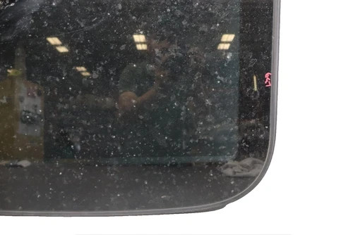 Maserati Quattroporte 2003-2013 Front Left Door glass