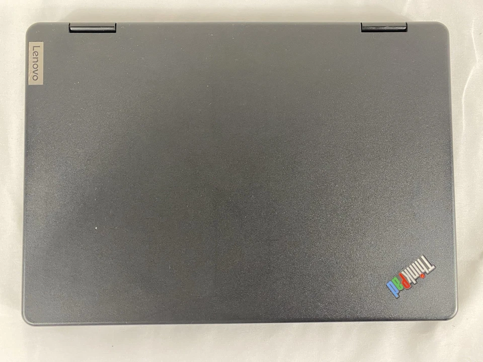 Lenovo ThinkPad 11e Yoga 2-in-1, Gen 6, Touch Screen (Intel Core m3 8Gen) - Image 3 of 4