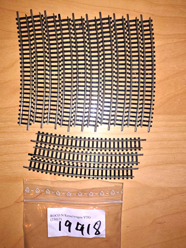 Minitrix Spur N gebogene Schienen Gleis 14918 Kunststoff/Metall schwarz | Condition: Gebraucht