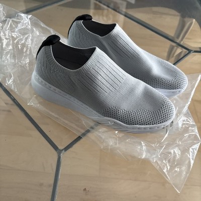 Marc Fisher Womens Jenic Gray Slip-On Sneakers Shoes 7 Medium