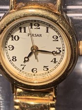 #463-Pulsar V811-3020 Gold Tone Quartz Analog Ladies Watch Run
