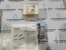 NEW HONEYWELL C7027A 1056 UV Flame Detector 