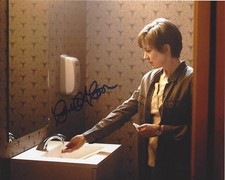 CARRIE COON SIGNED AUTHENTIC 'THE LEFTOVERS' 8X10 PHOTO w/COA ACTRESS THE POST 