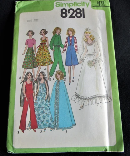 Vintage 1977 Simplicity #8281 Fashion Doll Clothes Pattern 39 Pieces Uncut