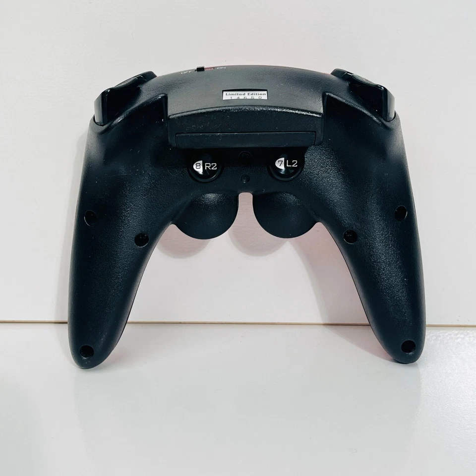 Thrustmaster Ferrari Scuderia 430 Wireless Gamepad PC PS3 Red Untested No Dongle - Image 2 of 4