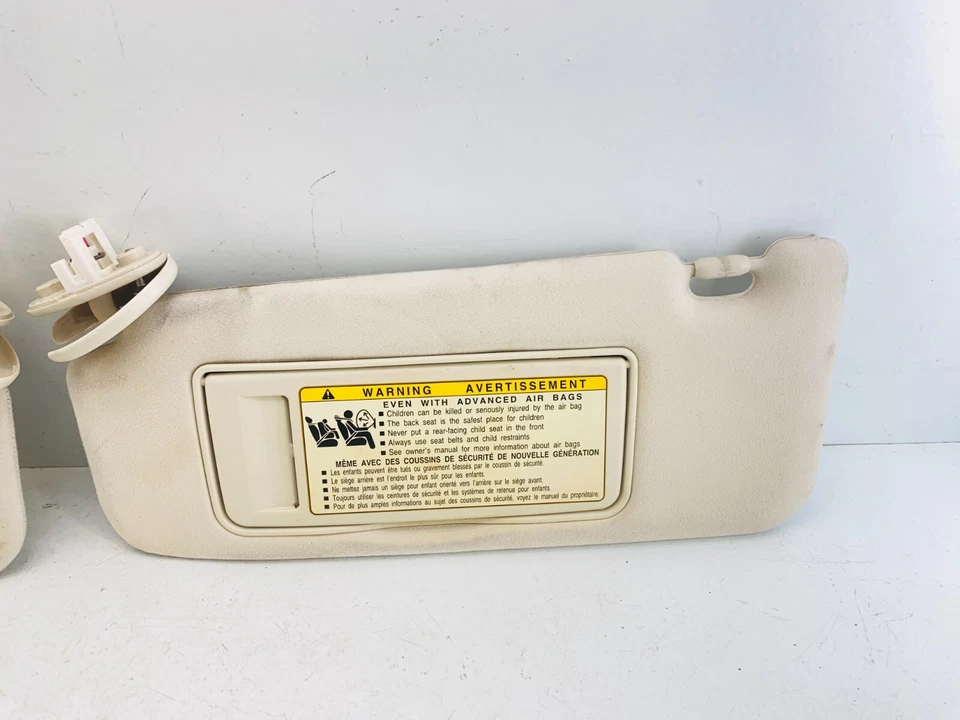 Оригинальный комплект солнцезащитных козырьков для левой и правой стороны для Lexus IS250 IS350 2006-2008 годов выпуска - Изображение 3 из 4