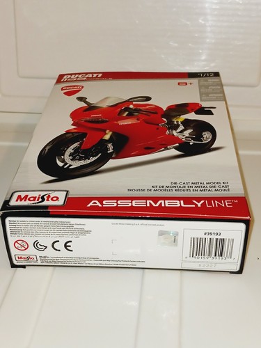 Maisto Officially Licensed Ducati Panigale 1199 Assembly Line 1/12 Model Kit NEW - Picture 10 of 19