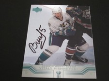 VITALY VISHNEVSKI AUTOGRAPHED 2002 UPPER DECK CARD