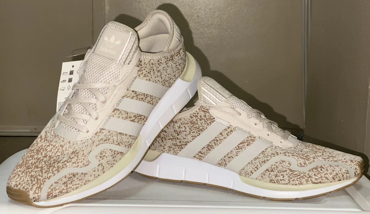 Adidas swift top run glitter trainers