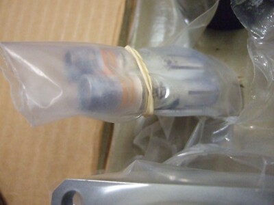 AMPHENOL MILITARY CONNECTOR CLASS L MS90555N-44N-03S 10-473037-NCS