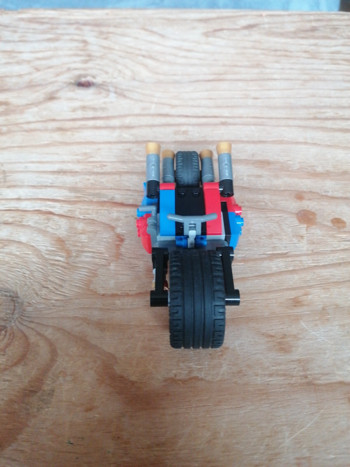 Bild 6 von 9