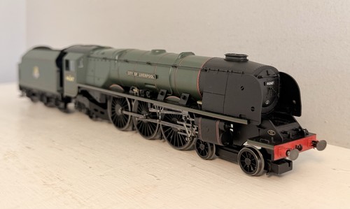 HORNBY R3195 ‘OO’ DUCHESS 4-6-2 LOCOMOTIVE 46247 'CITY OF LIVERPOOL' BR GREEN - Foto 3 di 5