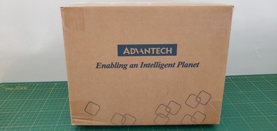 Advantech IDK-1110R-50XGB1 10.4'' LCD, 1024x768, 500N_0.8_2