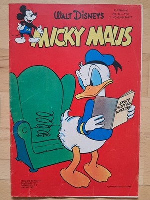 Walt Disney's Mickey Mouse No.24 from November 1957 with Magazine Part - Original