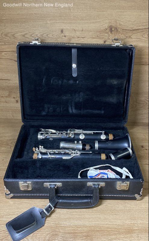 Buffet Crampon Soprano Clarinet Woodwind Musical Instrument Bundle W/Case