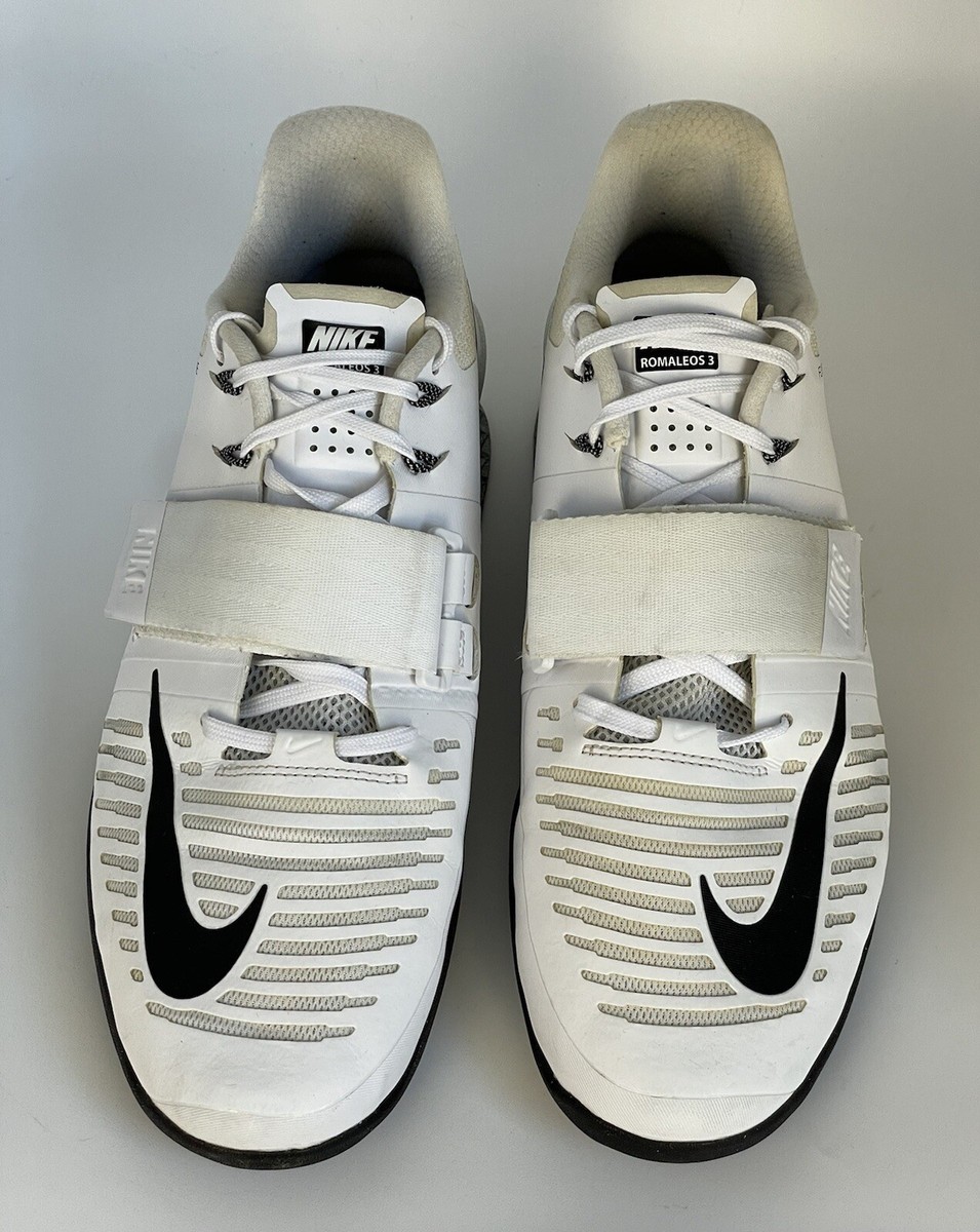 Nike Romaleos 3 Weightlifting Shoes White & Black (852933 Nike Romaleos 3 Weightlifting Shoes White & Black (852933