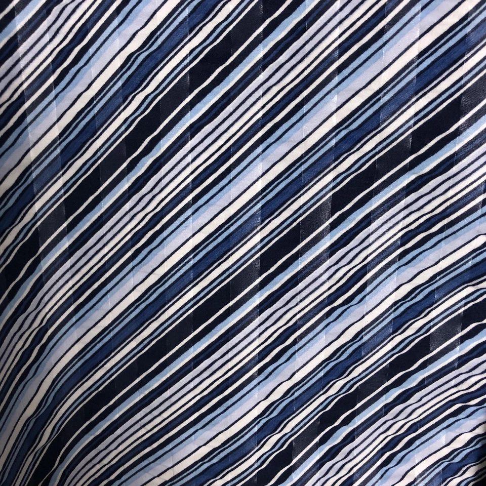 ANDREW FEZZA 男式短袖纽扣衬衫蓝色白色条纹纹理尺寸 XL 二手状况完好 — 第 4/4 张图片