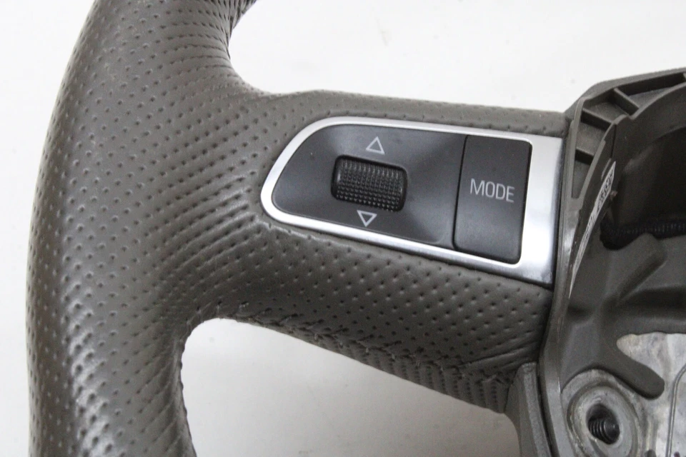 Audi A5 2012 volante OEM 08 09 10 11 12 13 14 15 Foto 4 de 4