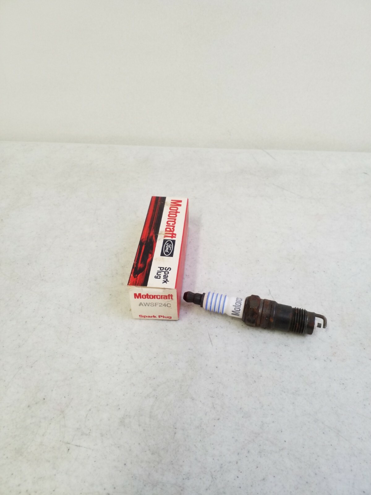 AWSF24C Motorcraft Spark Plug Qty 1 Piece 