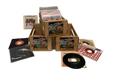 PEACHES RECORDS  TAPES STORAGE CRATE for 7"  45's