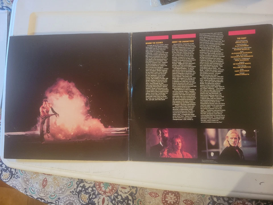 1989 LaserDisc Die Hard Laserdisc Widescreen EP Bruce Willis Very Good Classic! - Image 2 of 4