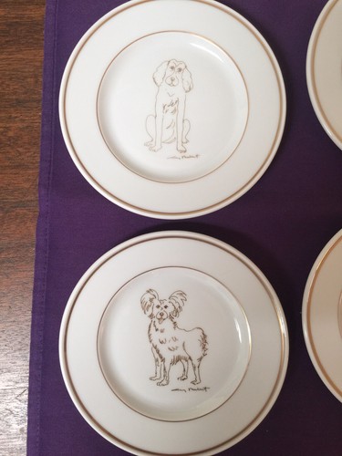 Six CHARMING ESCHENBACH GUY BUFFET 6in PLATES; GOLD DOGS; FRANK MCINTOSH HOME - Picture 4 of 6